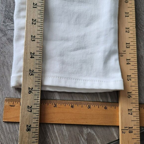 Hybrid And Company Women Size 5 Butt Lift V2 Super Comfy Stretch Denim Capri NEW - Picture 11 of 11